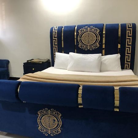 Hotel Islamabad Crown Ραβαλπίντι Εξωτερικό φωτογραφία